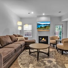 Spacious Townhome with Fireplace