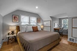 Family Home, King Beds, EV Charger, WFH, AC - Image 4