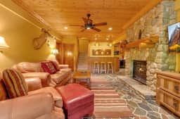 Chalet w/ Hot Tub & Sauna Near Holiday Valley - Image 4