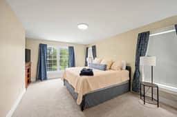 Spacious 4BR Townhome w/ Hot Tub Near Village - Image 4