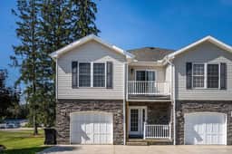 Spacious 4BR Townhome w/ Hot Tub Near Village - Image 5