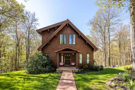 Ellicottville Escape Chalet, 5 min from town - Image 1