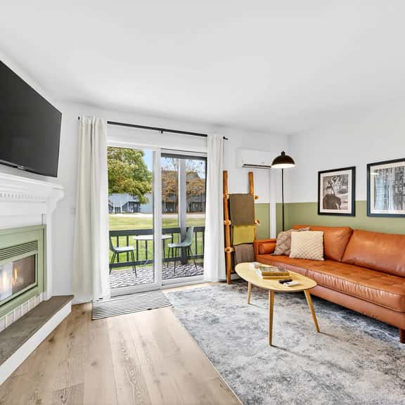 Cozy Studio Near Holiday Valley & Village - Image 1