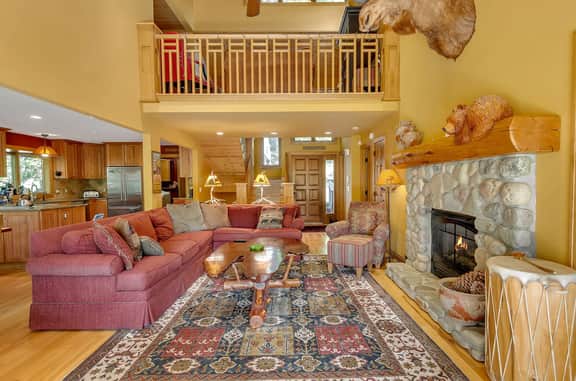 Chalet w/ Hot Tub & Sauna Near Holiday Valley - Image 2