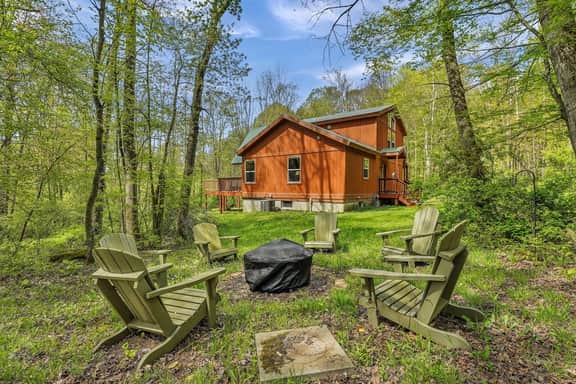 Secluded 3BR Cabin | Deck, Fire Pit, Fireplace - Image 3