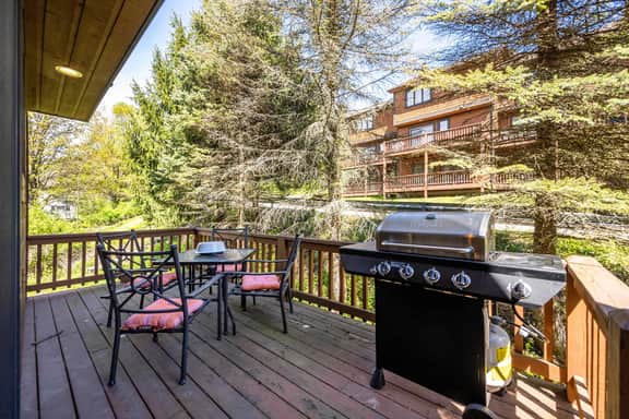 Walkable Stone Ridge Townhouse, Village & HoliMont - Image 4