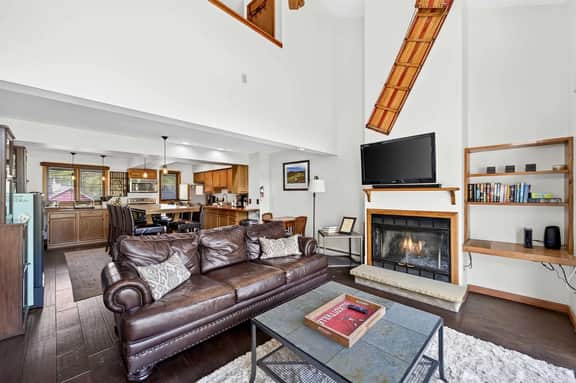 Across from Holiday Valley, A/C, Sleeps 6 - Image 4